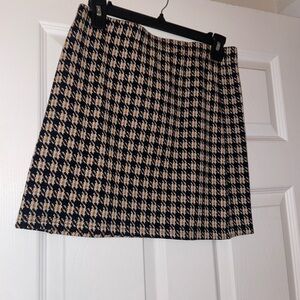 TCEC Black and Cream A-Line Skirt